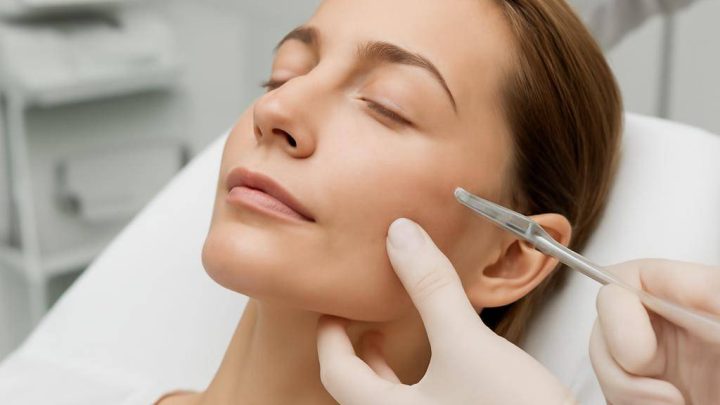 Türkiye’de Sıvı Yüz Germe İçin 10 Klinik Rehberi