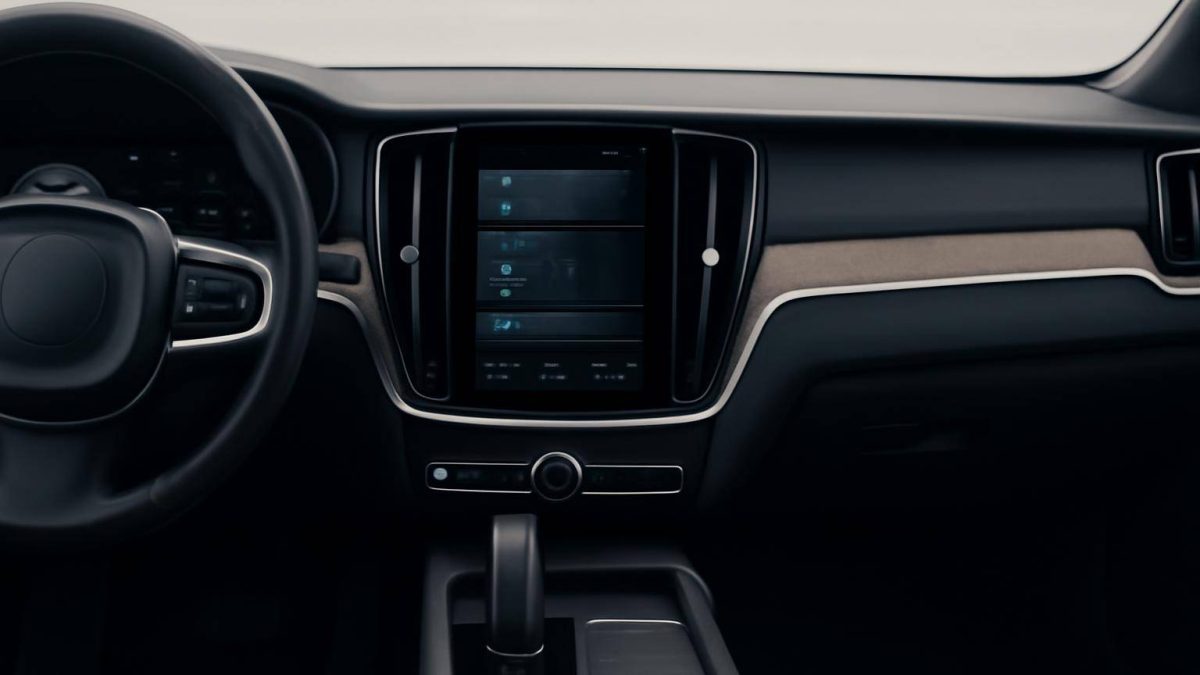 Volvo Fiziksel Düğmelere Geri Dönüyor: Ekranlar Kalacak