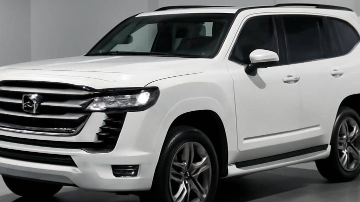 Yeni Toyota Land Cruiser 300 Hibrit Tanıtıldı: 457 Beygir