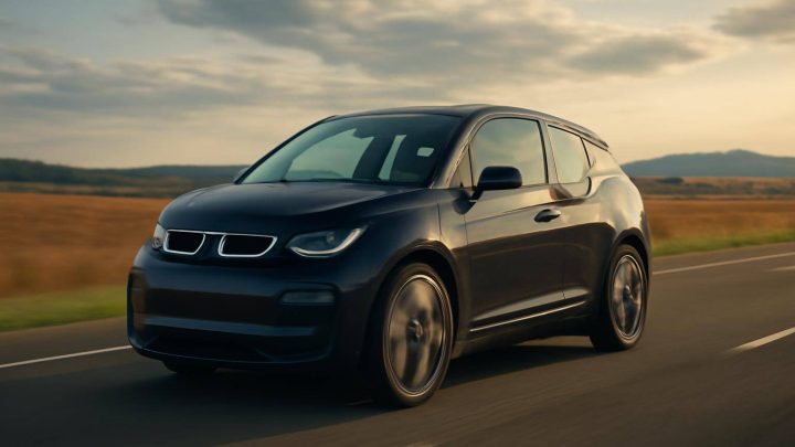 BMW i3 50L, Tek Şarjla 1.213 Kilometre Yol Aldı