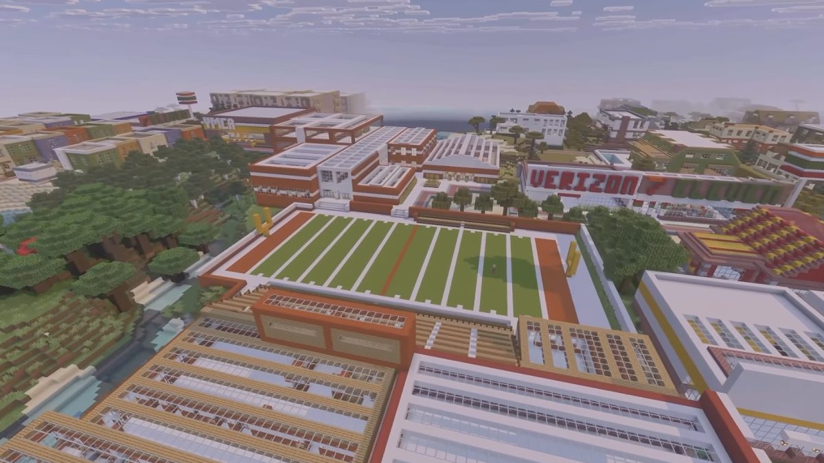 Mike Tomlin, 12 Yıllık Minecraft Şehrini İlk Kez Gösterdi