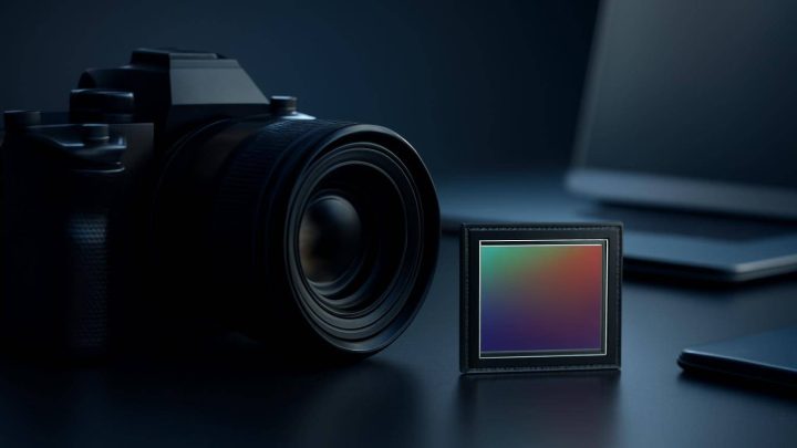 Sony LYTIA 720: Gece Çekimleri İçin 50 MP Sensör