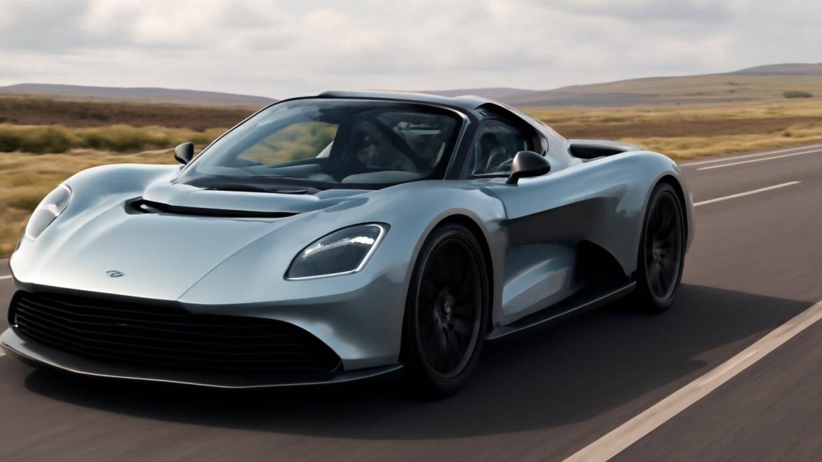 Aston Martin Valhalla Spider: Açık Tavanla 349 km/s