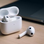 AirPods’ta tek kulaklığın şarj sorunu yazılımla çözülebilir