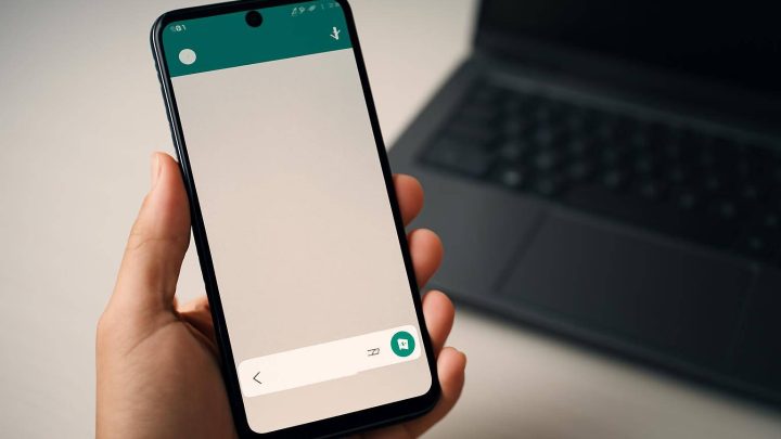 WhatsApp Android’de Sohbet Çubuğunu Yeniliyor