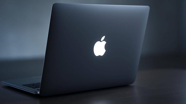Yeni MacBook Pro’da Işıklı Apple Logosu Nasıl Çalışıyor?